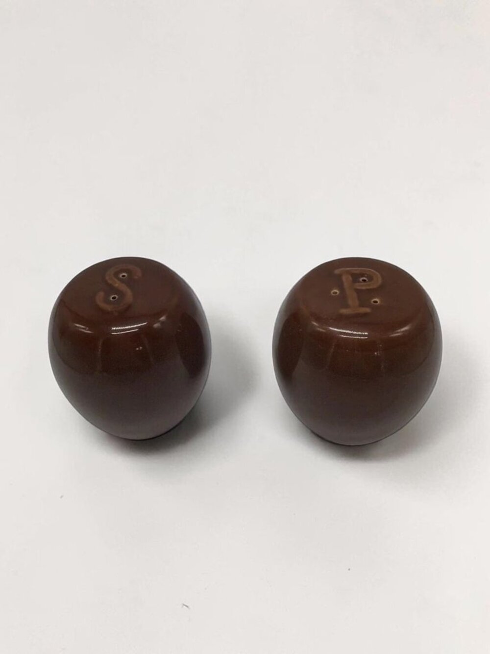 Vintage Large Salt & Pepper Shakers Brown Ceramic Set Retro Kitchen Decor